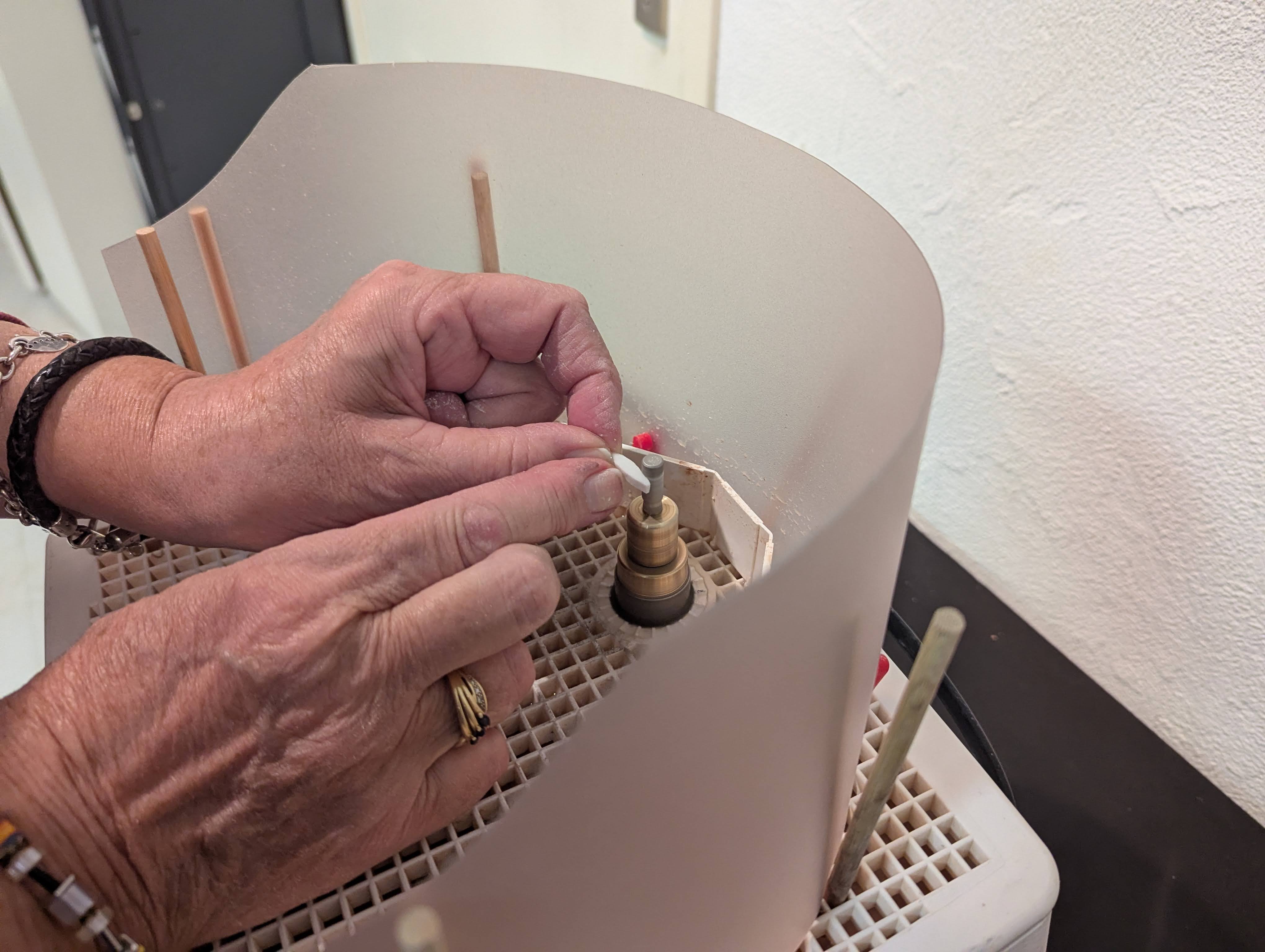 Travail à la meuleuse